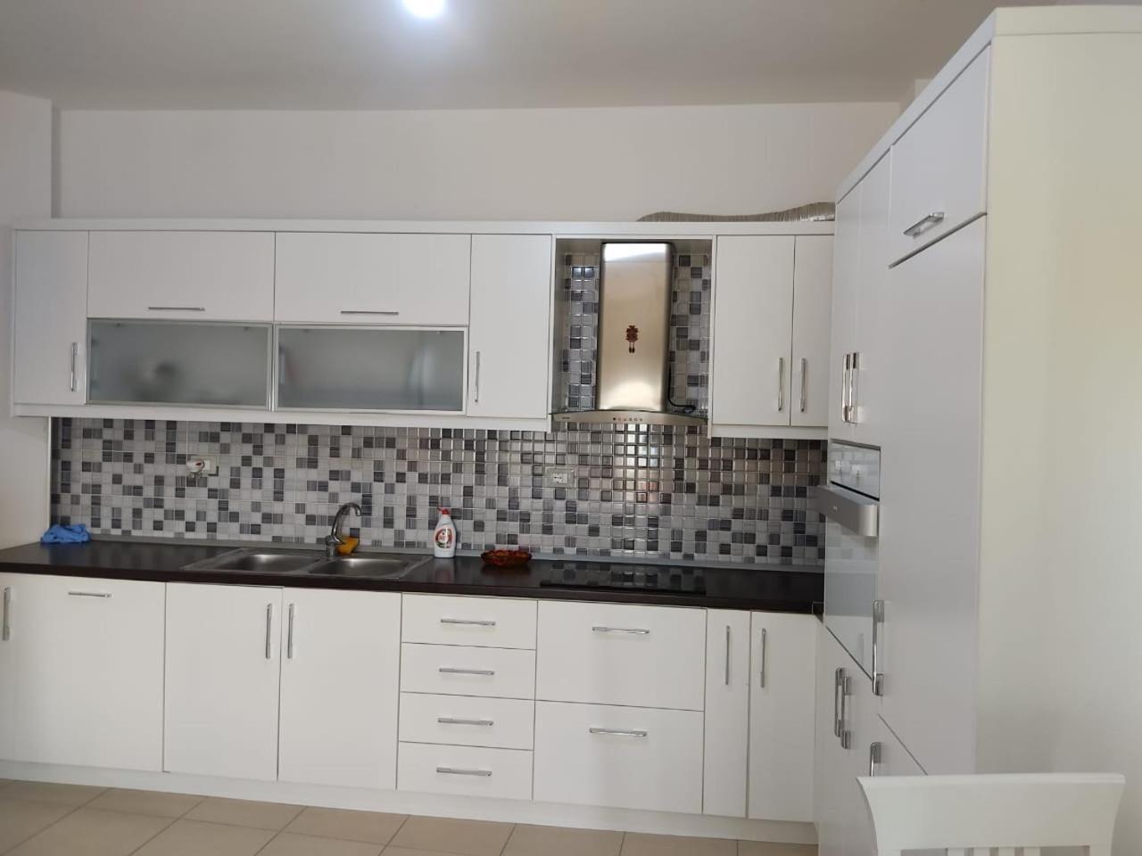 Apartment Odeon Vlorë